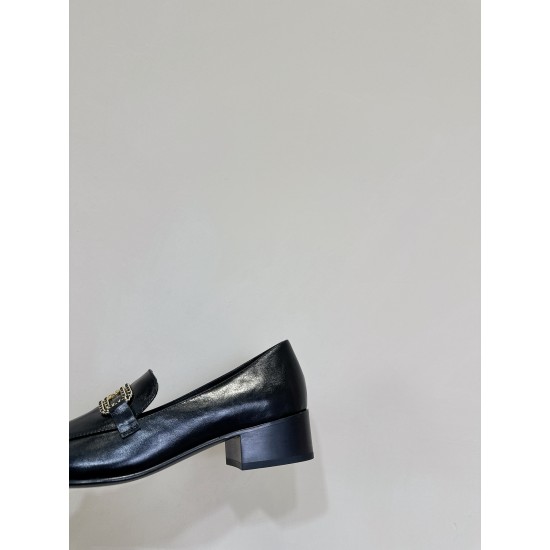 CHANEL Loafers