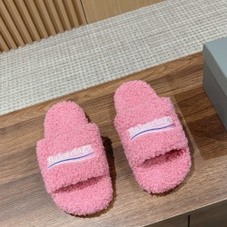 Balenciaga Slippers