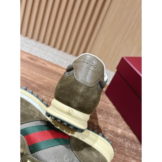 Gucci Sneakers