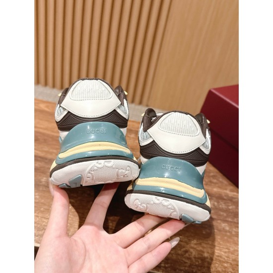 Gucci Sneakers