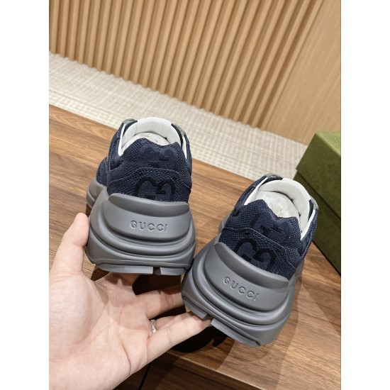 Gucci Sneakers