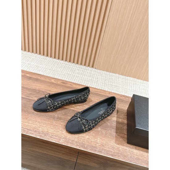 CHANEL Ballerinas