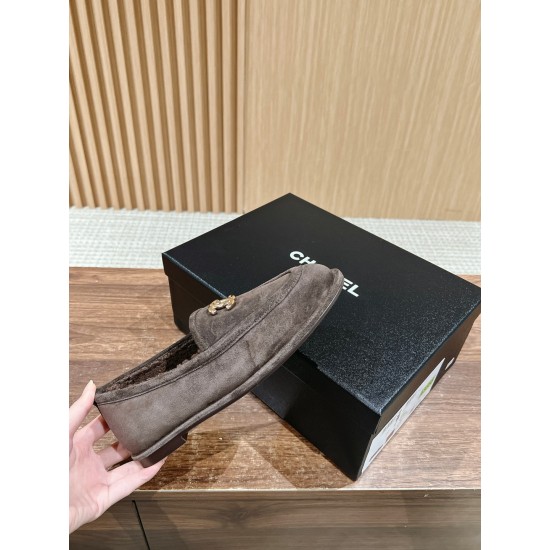 CHANEL Loafers
