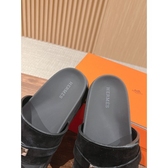 Hermes Slippers