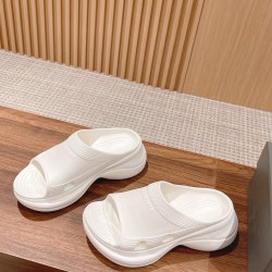  Balenciaga Slippers