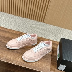 CHANEL Sneakers