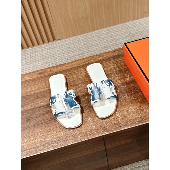 Hermes Slippers