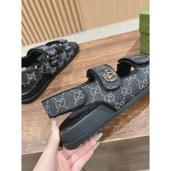 Gucci Sandals