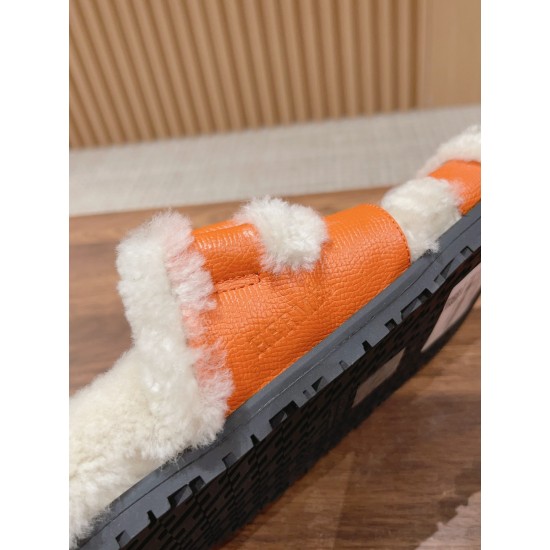 Hermes Slippers