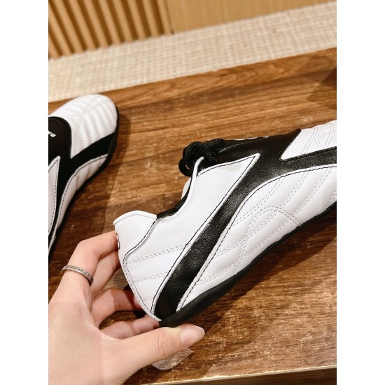 Balenciaga Sneakers