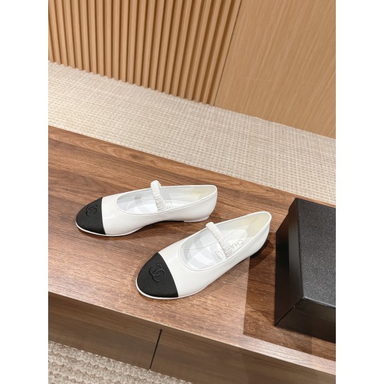 CHANEL Ballerinas