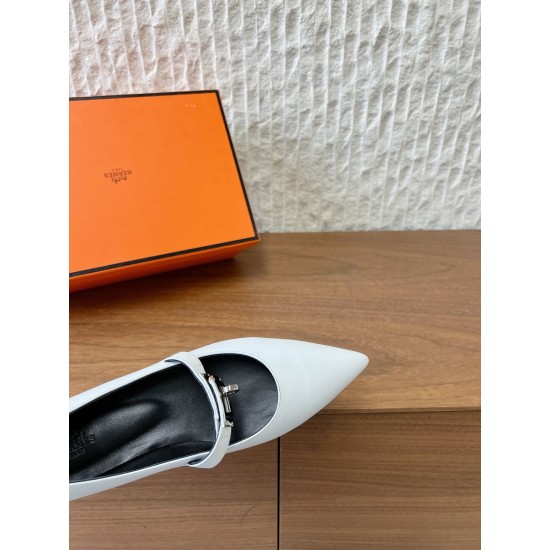 Hermes Sandals
