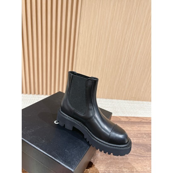 CHANEL Boots