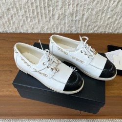 CHANEL Loafers