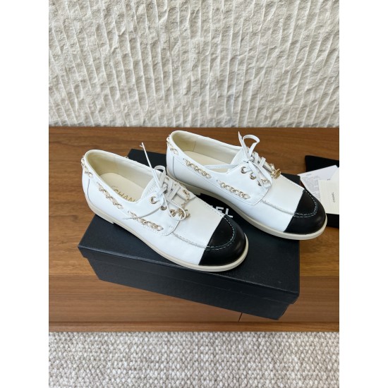 CHANEL Loafers