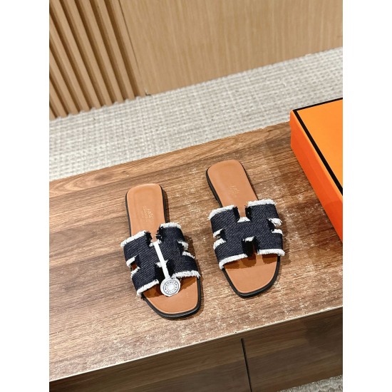 Hermes Slippers