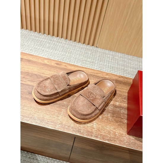 Gucci Slippers