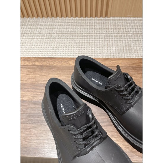 Balenciaga Sneakers