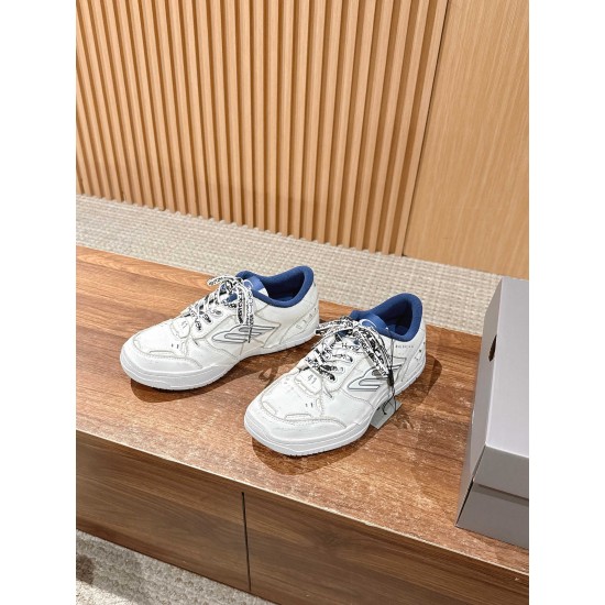 Balenciaga Sneakers