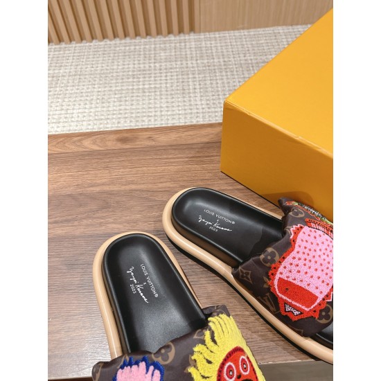 LV Slippers