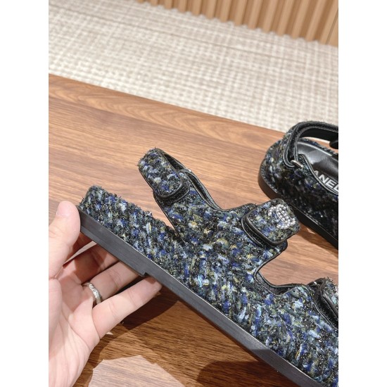CHANEL Sandals