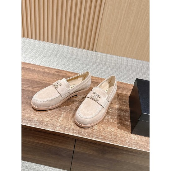 CHANEL Loafers