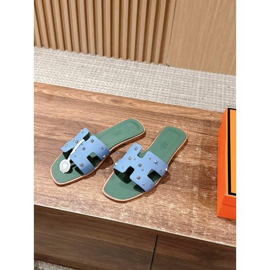 Hermes Slippers