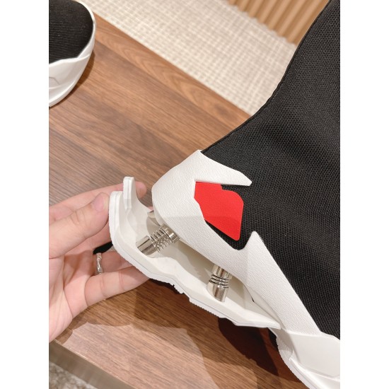Balenciaga Speed