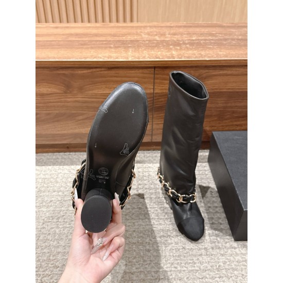 CHANEL Boots