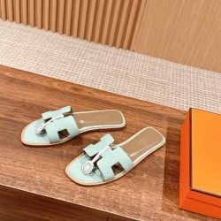 Hermes Slippers