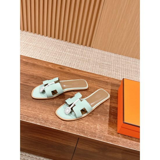 Hermes Slippers