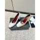 CHANEL Pumps and Slingbacks