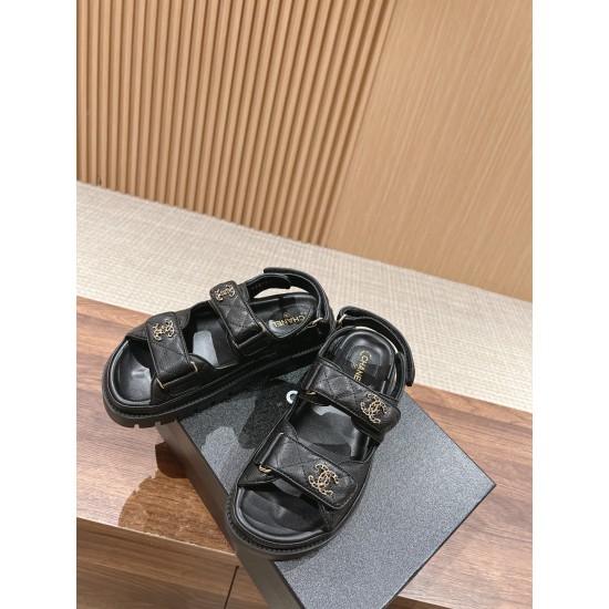 CHANEL Sandals