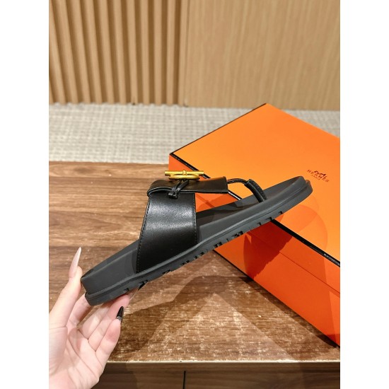 Hermes Slippers