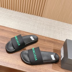  Balenciaga Slippers