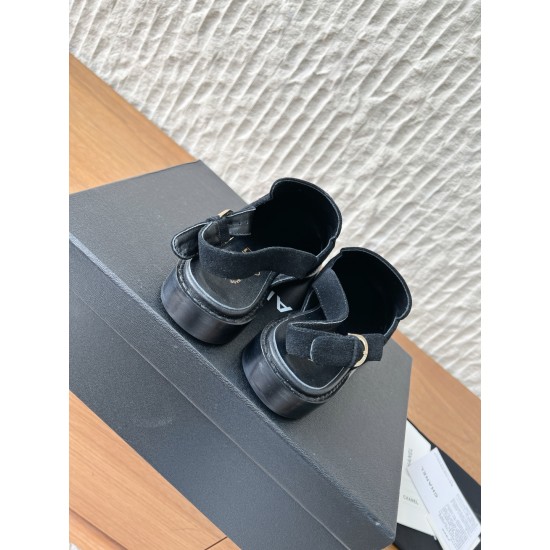 CHANEL Loafers