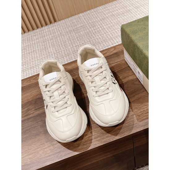 Gucci Sneakers