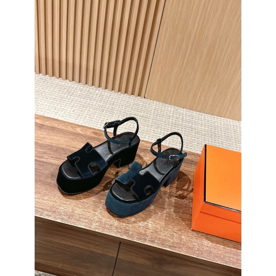 Hermes Sandals