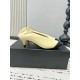 CHANEL Pumps and Slingbacks
