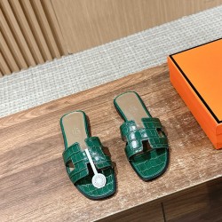 Hermes Slippers