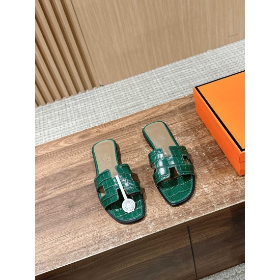 Hermes Slippers