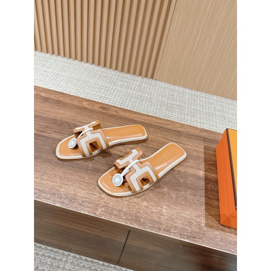 Hermes Slippers