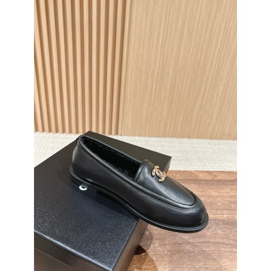 CHANEL Loafers