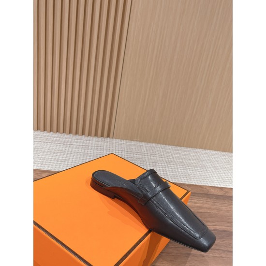 Hermes Iota mule