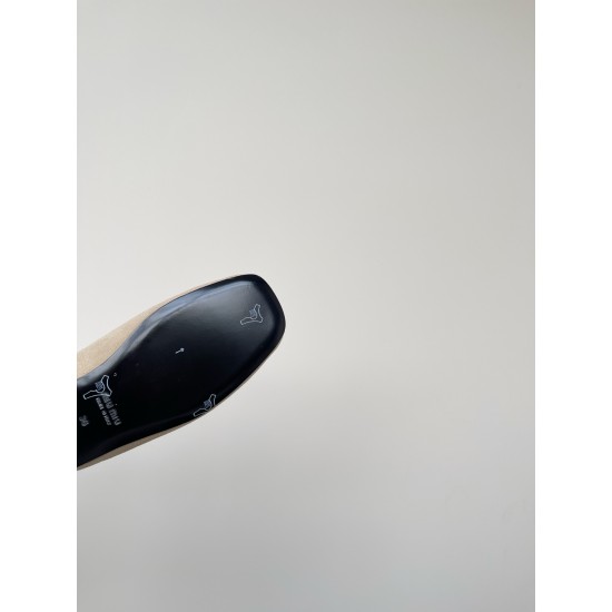 MiuMiu Slippers