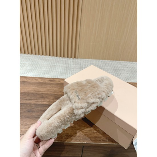 MiuMiu Slippers
