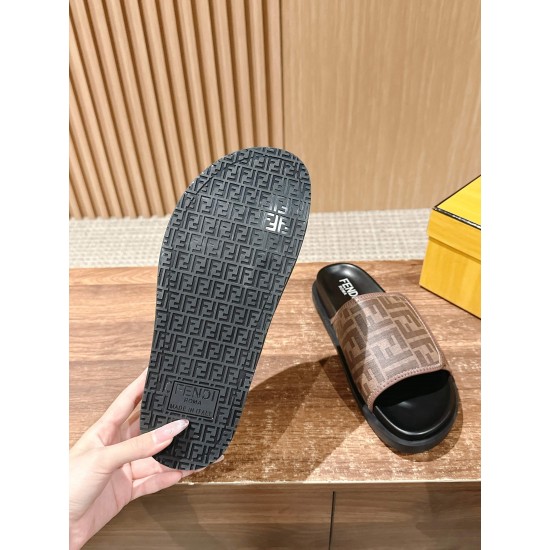 Fendi Slippers and sandals