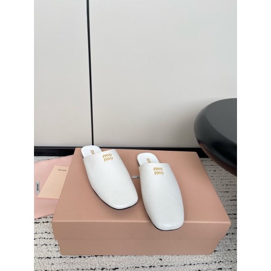 MiuMiu Slippers