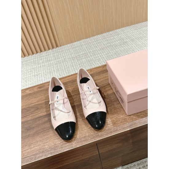 MiuMiu Sandals