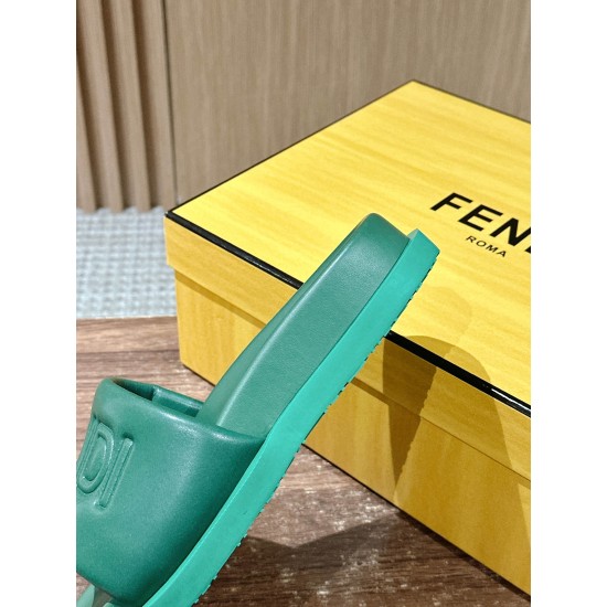 Fendi Slippers and sandals